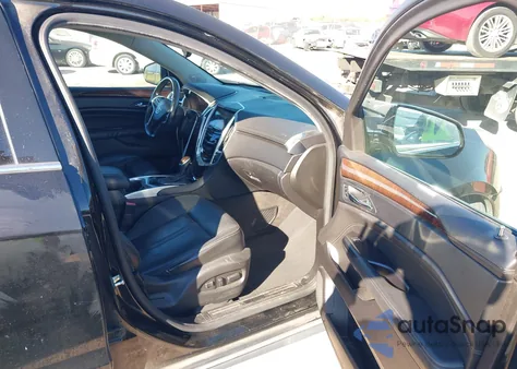 2016 Cadillac Srx Luxury Collection z USA, uszkodzony, nr VIN 3GYFNBE32GS517100